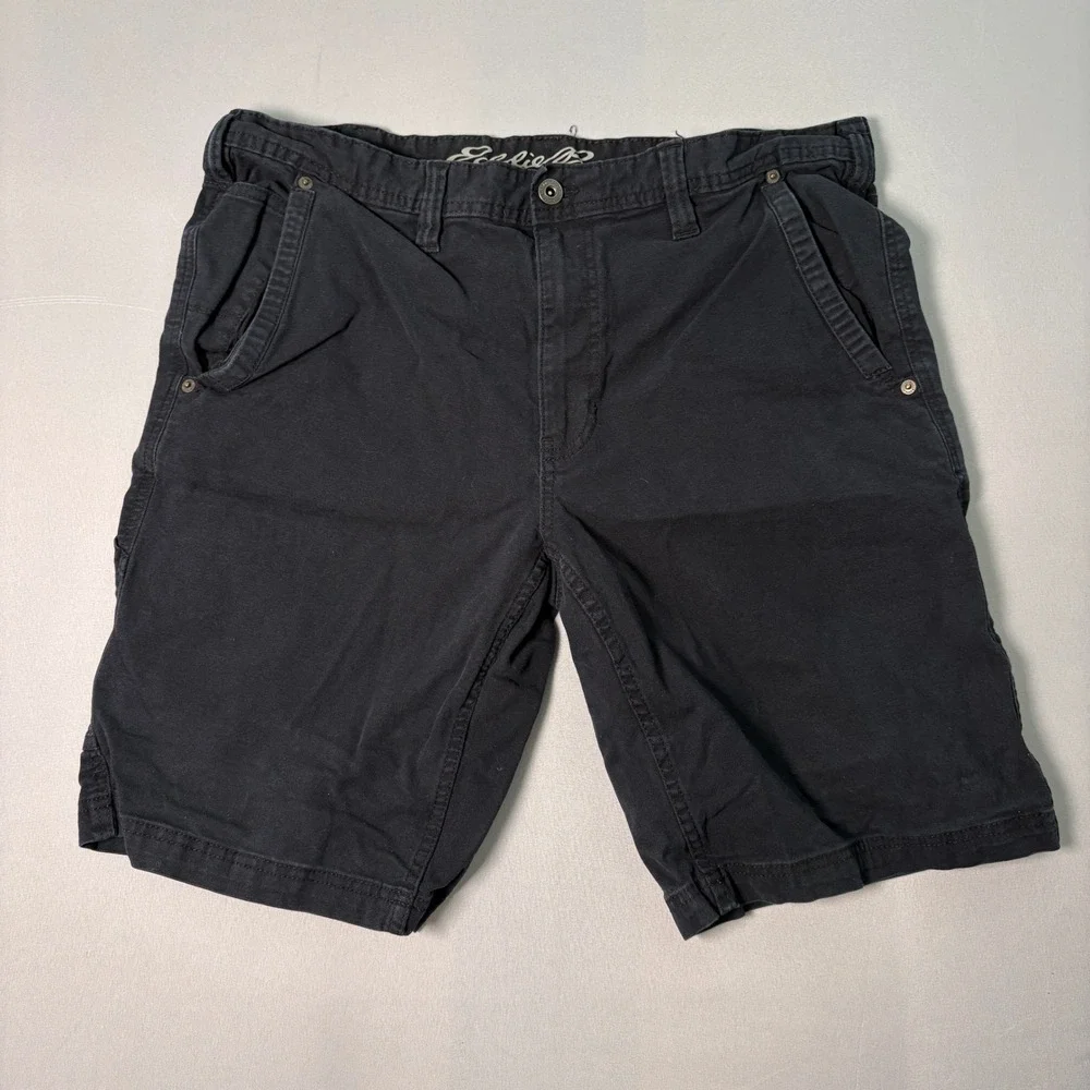 Eddie Bauer Men's Size 36 Classic Fit Black Shorts Good Condition